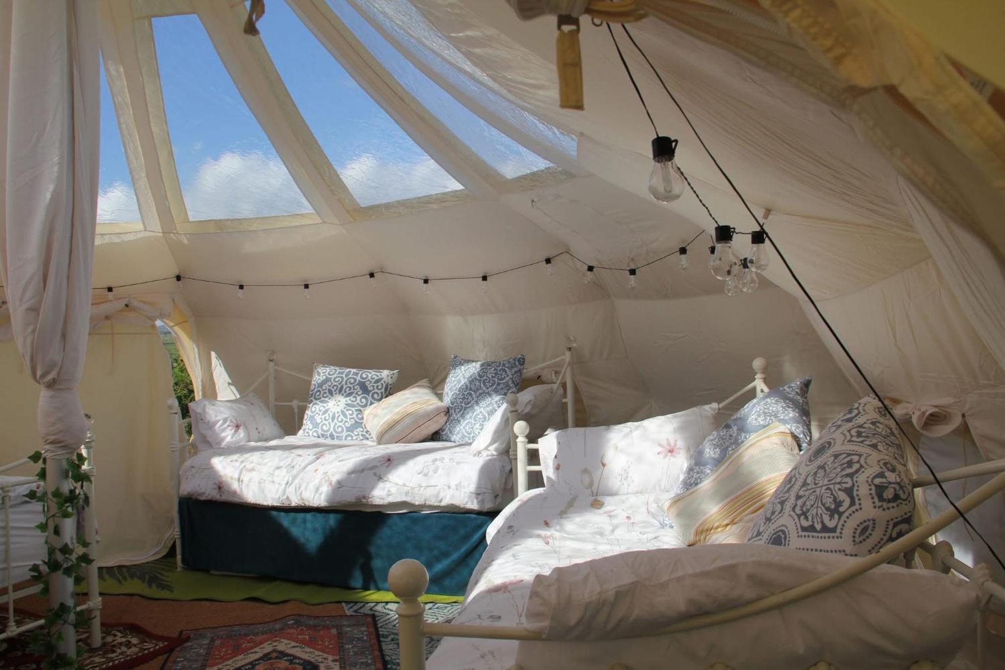 Tal-Y-Fan Farm 6M Stargazer Tent Bridgend  Exteriér fotografie